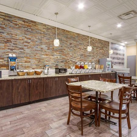 Clarion Inn Asheville Airport Fletcher Extérieur photo