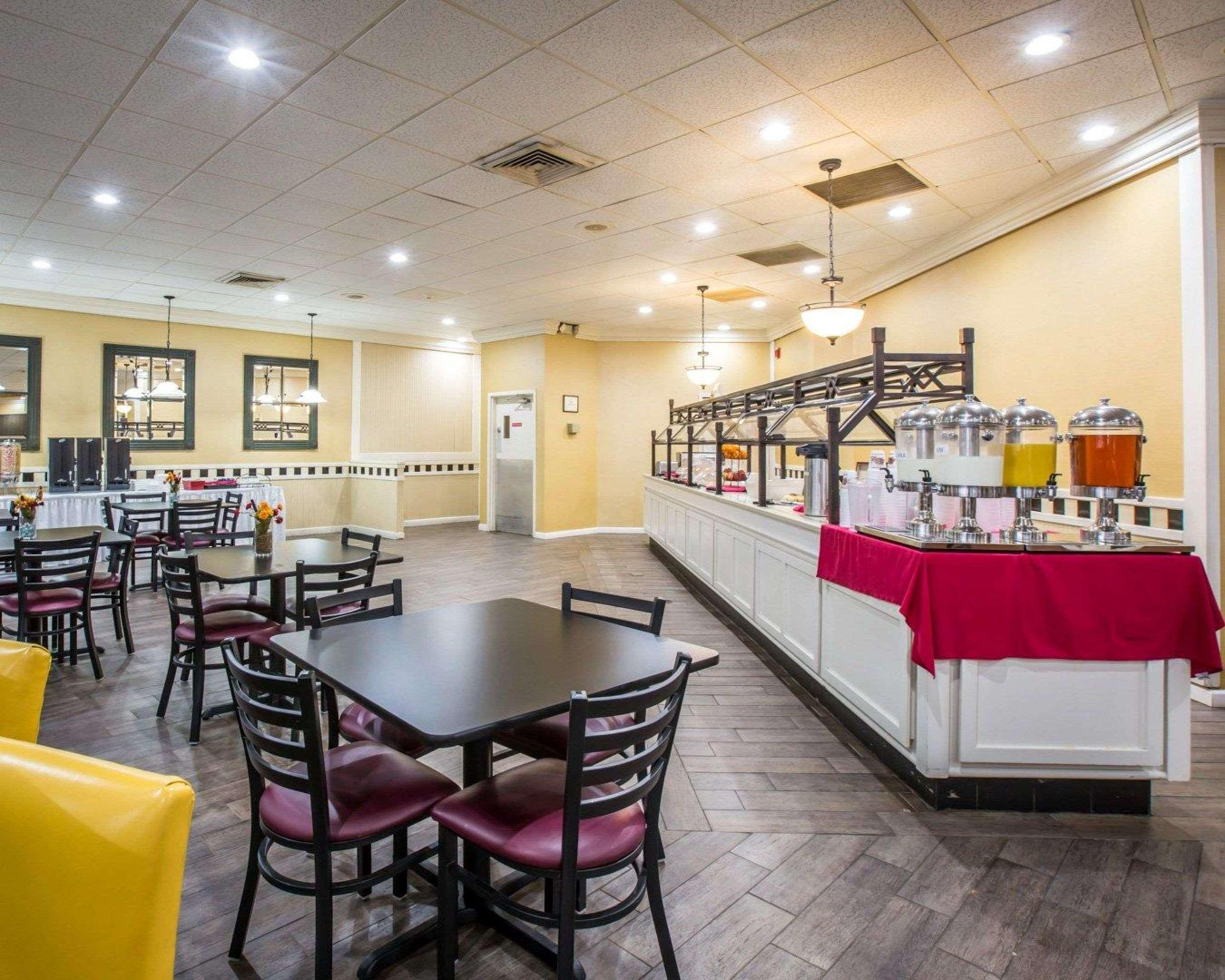 Clarion Inn Asheville Airport Fletcher Extérieur photo