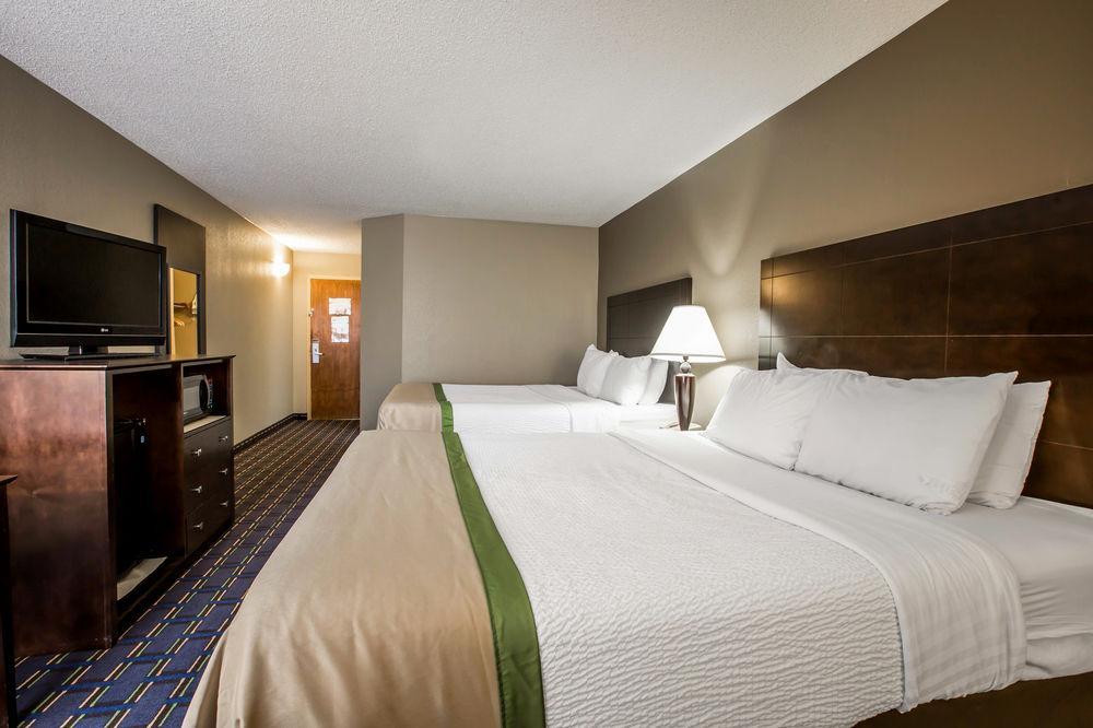 Clarion Inn Asheville Airport Fletcher Extérieur photo