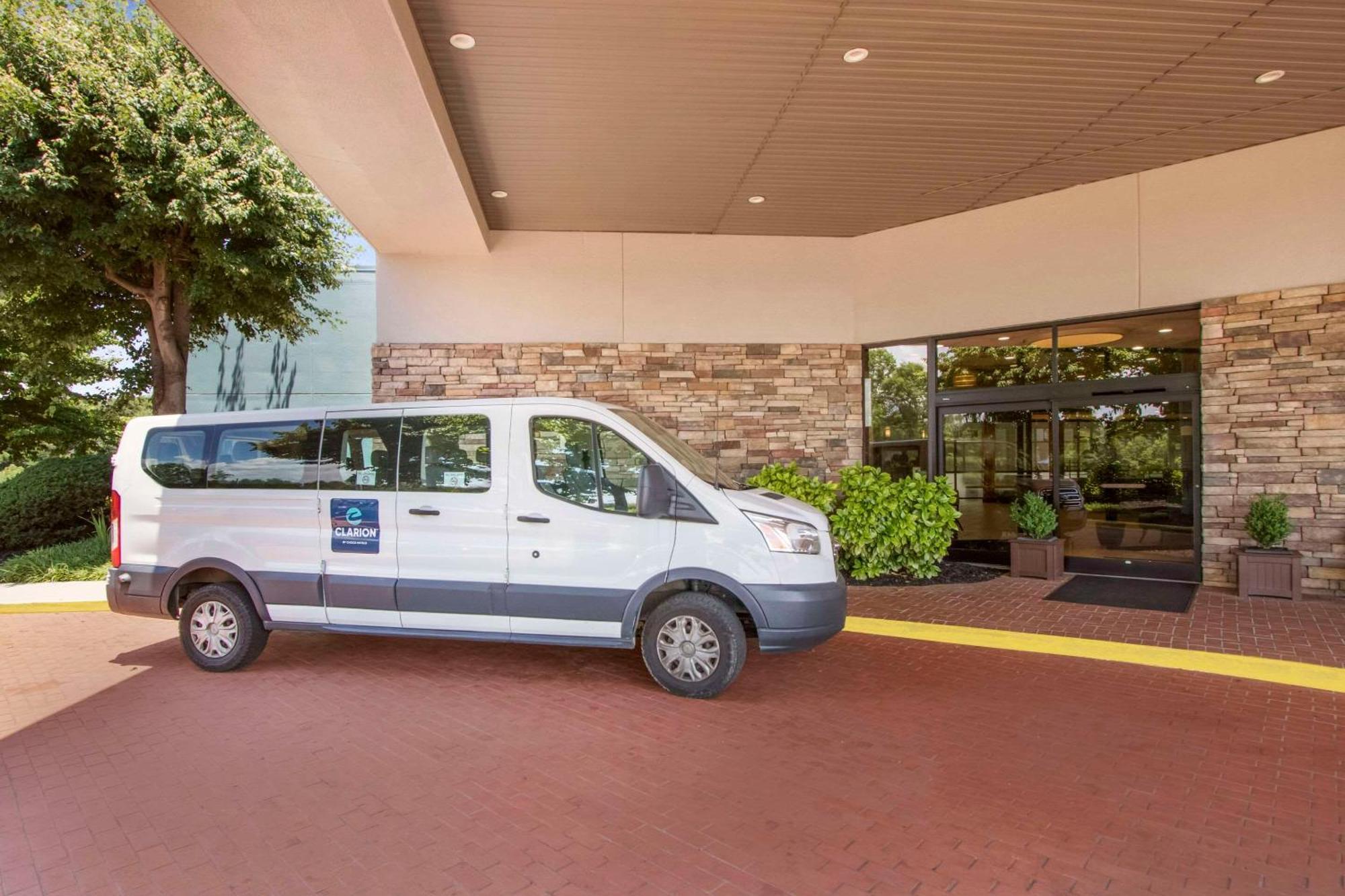 Clarion Inn Asheville Airport Fletcher Extérieur photo