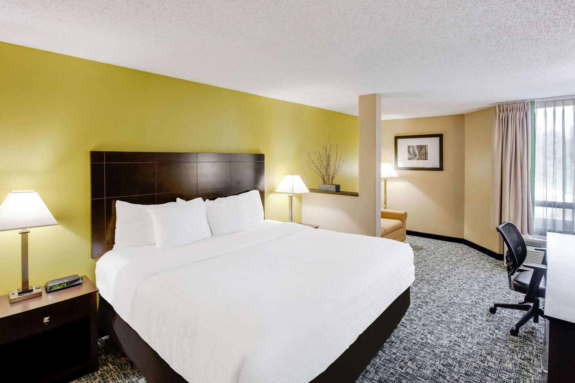 Clarion Inn Asheville Airport Fletcher Extérieur photo