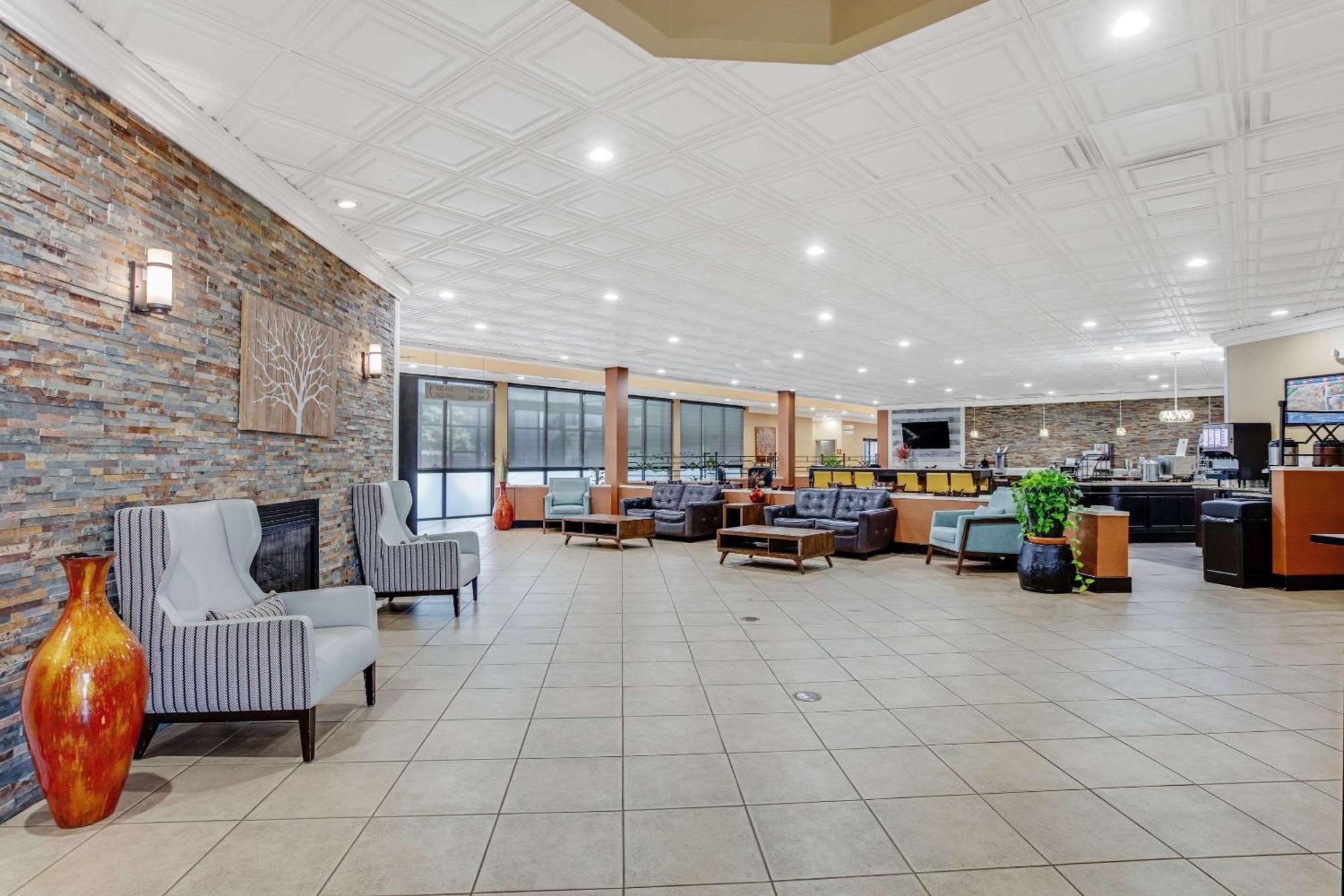 Clarion Inn Asheville Airport Fletcher Extérieur photo