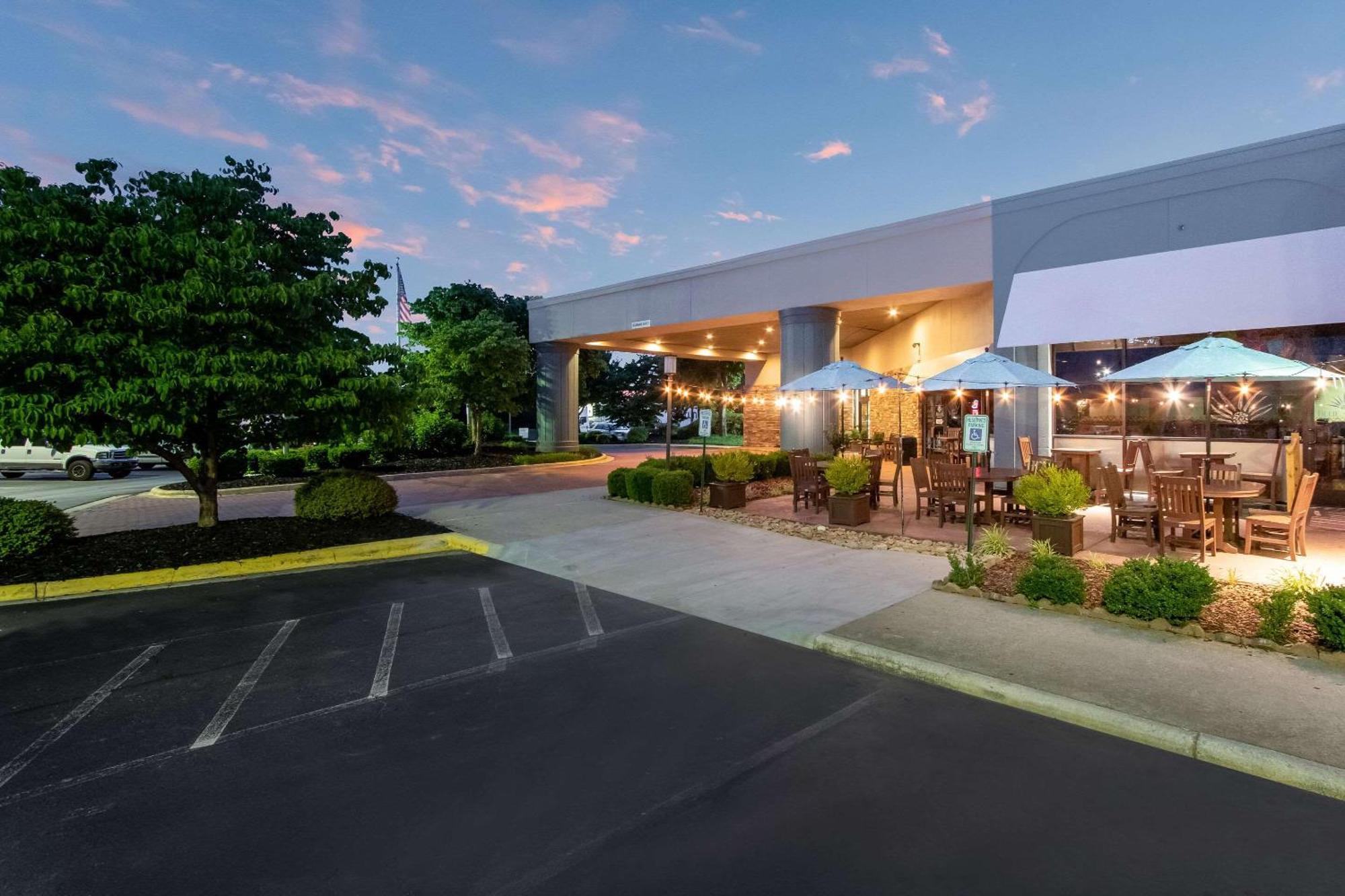 Clarion Inn Asheville Airport Fletcher Extérieur photo