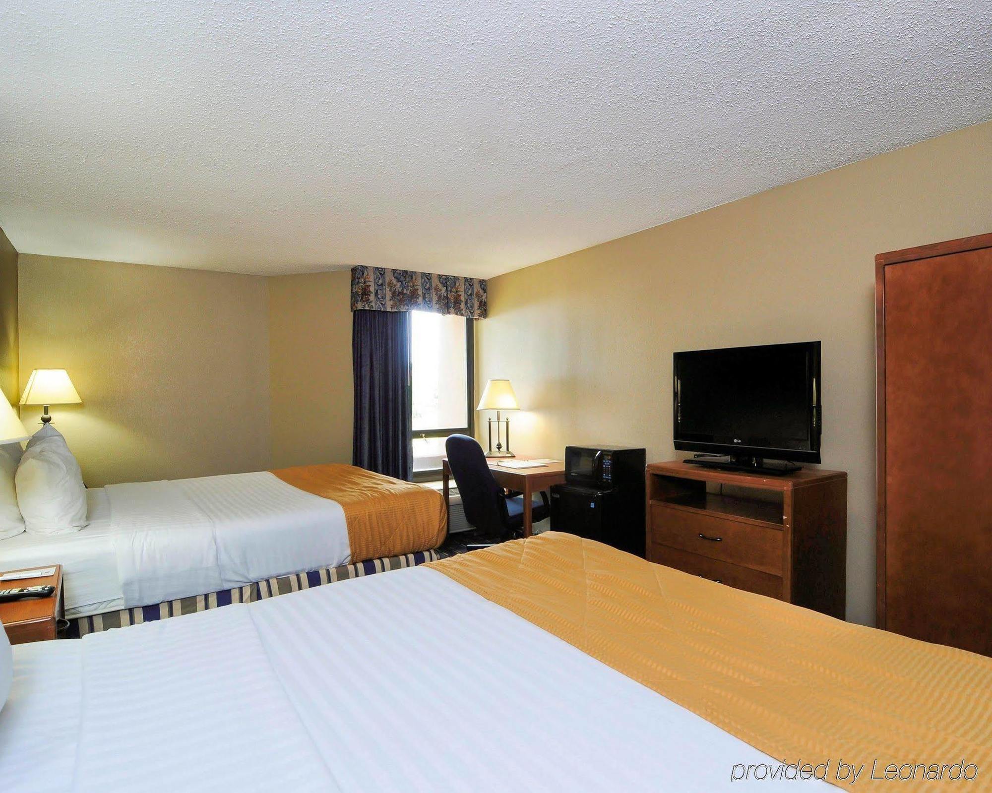 Clarion Inn Asheville Airport Fletcher Extérieur photo